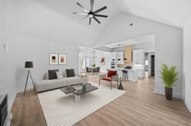 $699,989 | 108 Horseshoe Bend Road, Easley, SC 29642