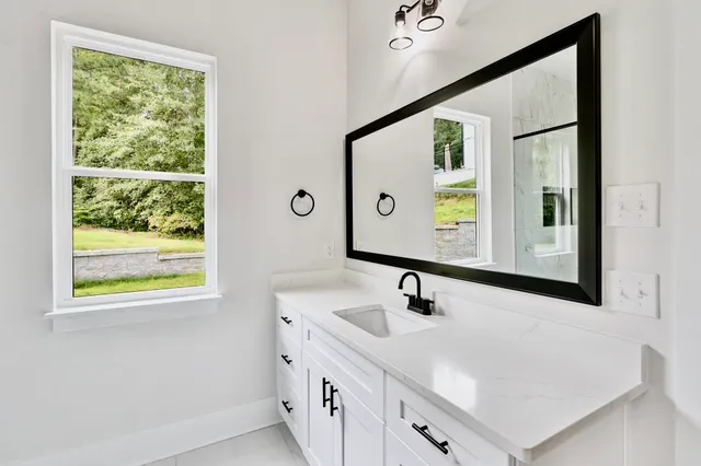 $699,989 | 108 Horseshoe Bend Road, Easley, SC 29642