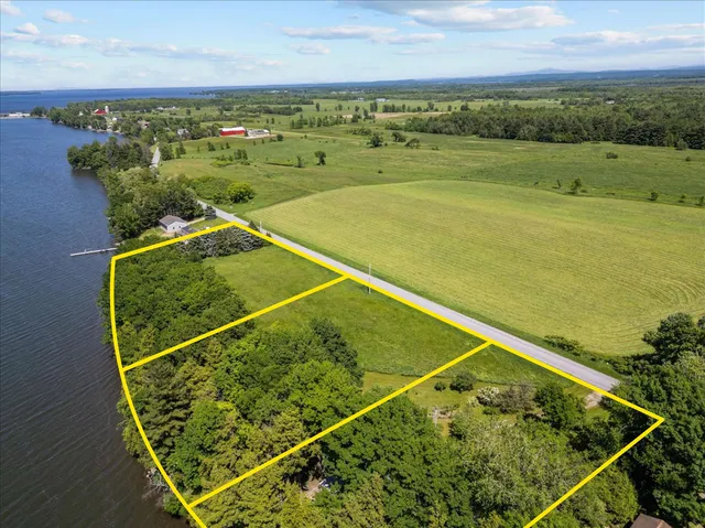 $699,900 | 144 Lakewood Drive, Swanton, VT 05488