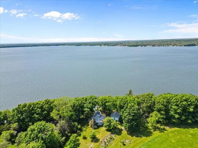 $699,900 | 144 Lakewood Drive, Swanton, VT 05488