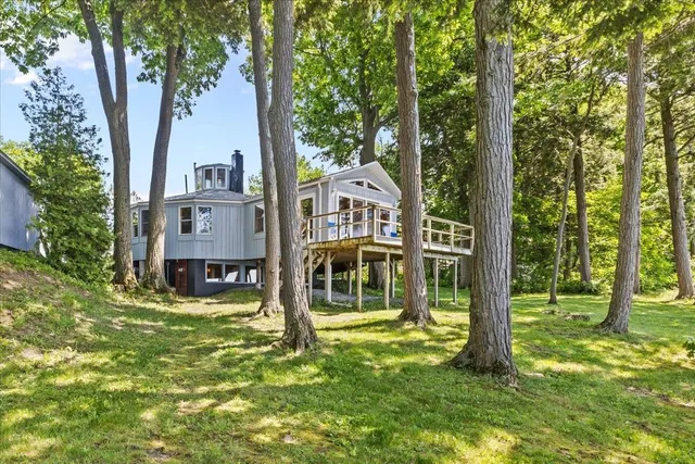 $699,900 | 144 Lakewood Drive, Swanton, VT 05488