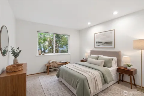 $439,000 | 4811 Phinney Avenue North, Unit 101, Seattle, WA 98103