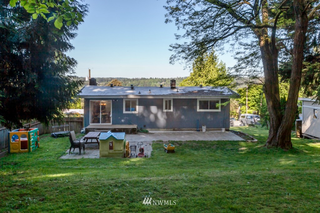 23727 7th Avenue West Bothell, WA 98021 - Photo 2 of 15