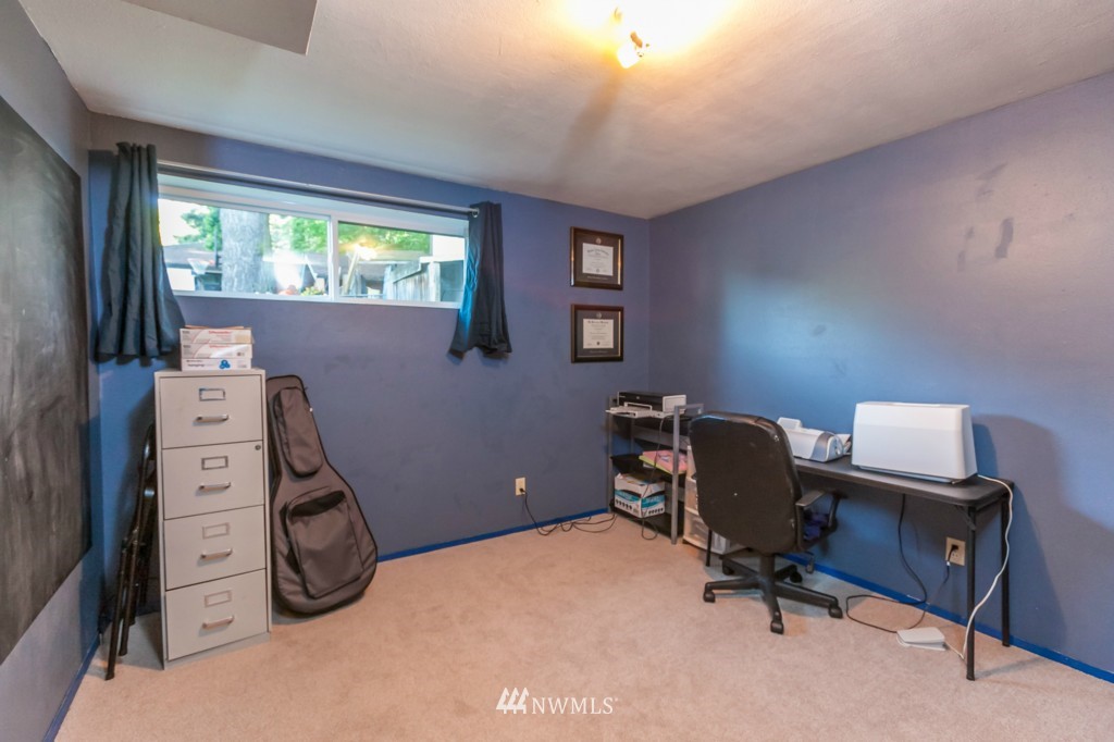 23727 7th Avenue West Bothell, WA 98021 - Photo 12 of 15
