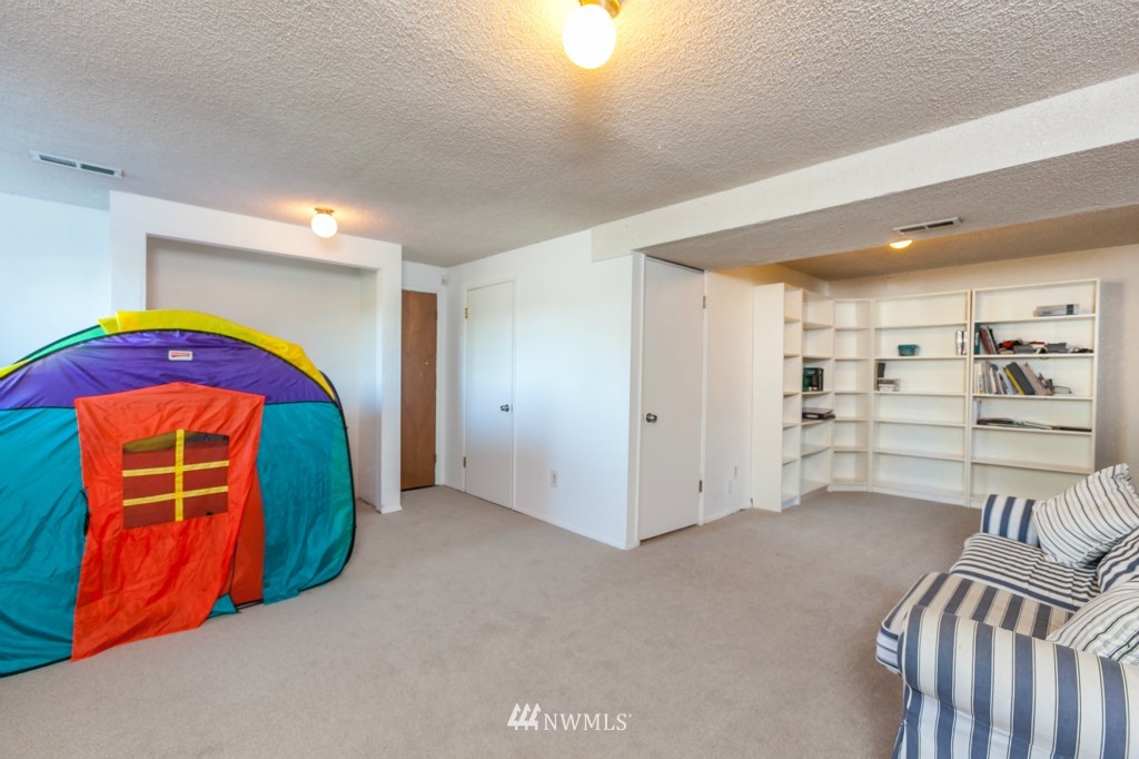 23727 7th Avenue West Bothell, WA 98021 - Photo 14 of 15