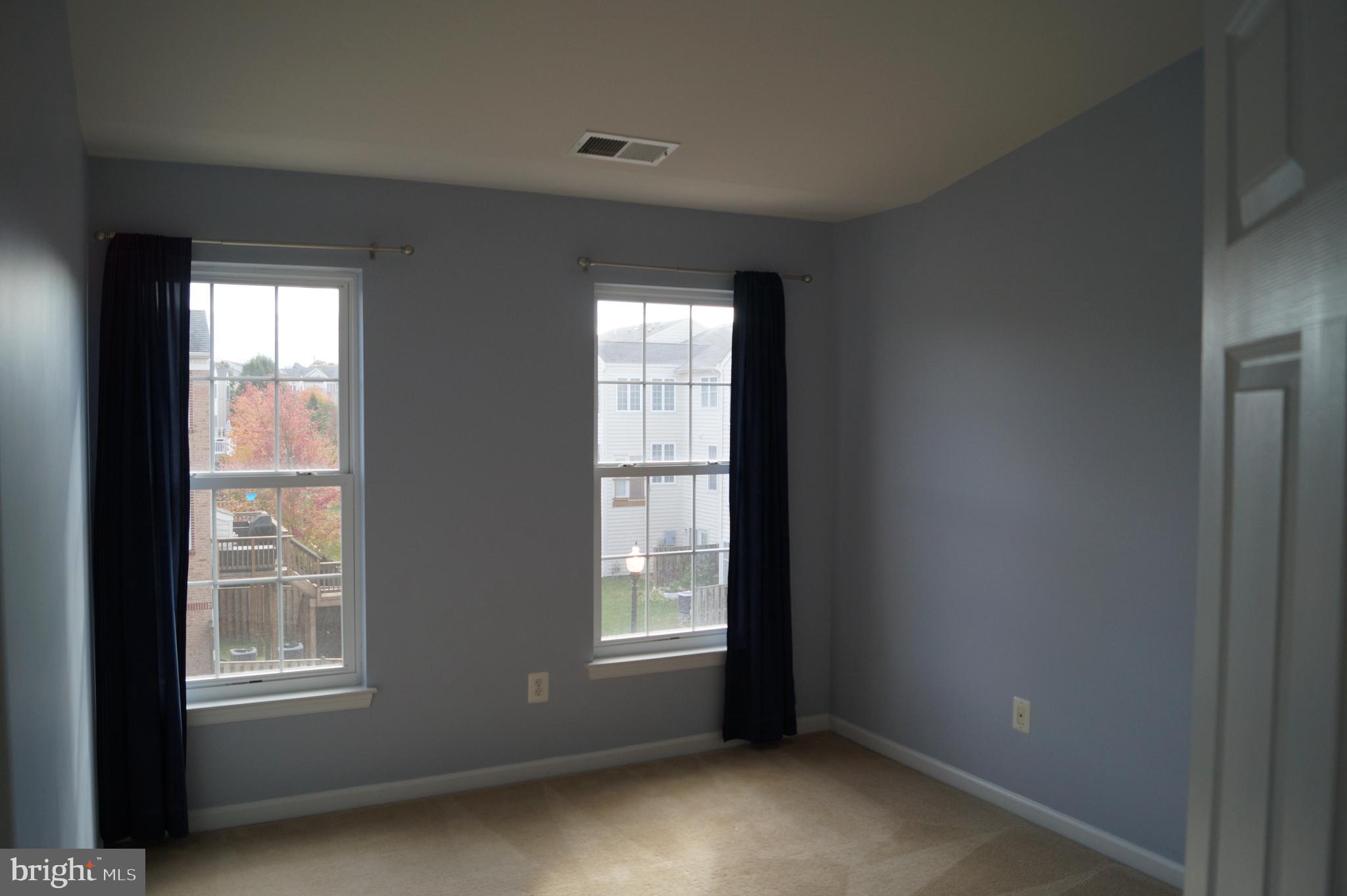 25575 America Square Chantilly, VA 20152 - Photo 19 of 47