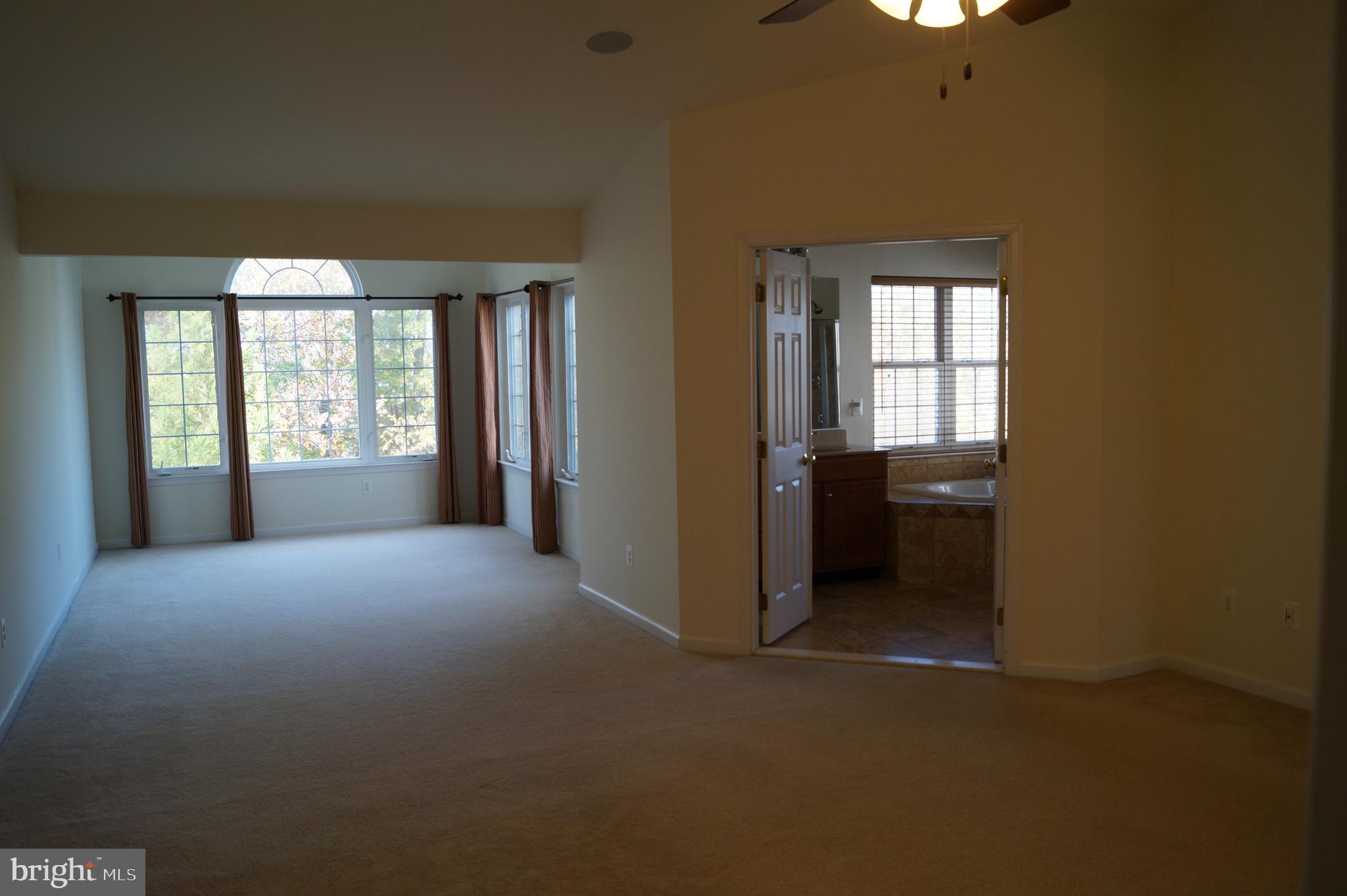 25575 America Square Chantilly, VA 20152 - Photo 22 of 47