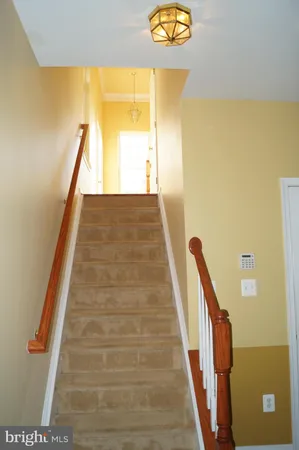 $3,600 | 25575 America Square, Chantilly, VA 20152