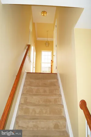 $3,600 | 25575 America Square, Chantilly, VA 20152