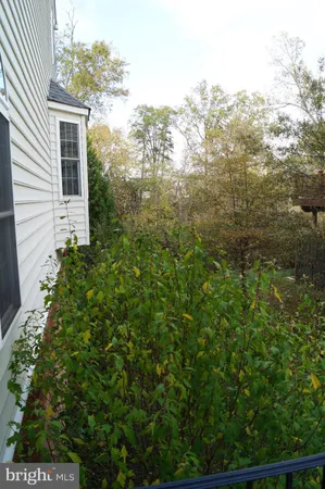 $3,600 | 25575 America Square, Chantilly, VA 20152