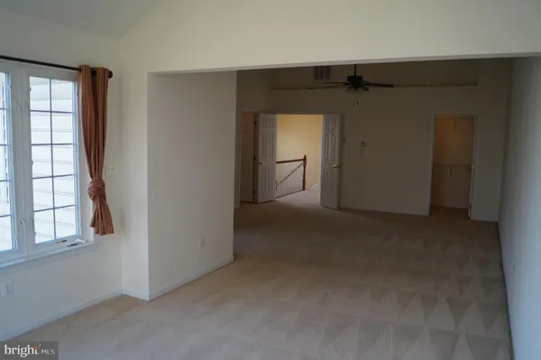 $3,600 | 25575 America Square, Chantilly, VA 20152