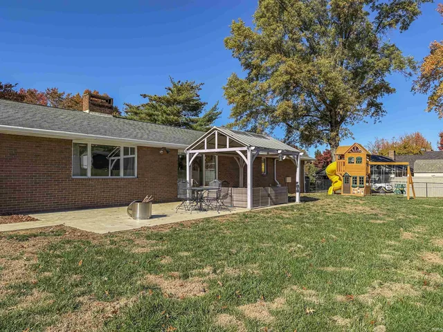 $322,000 | 1300 Worrell Drive, Jasper, IN 47546