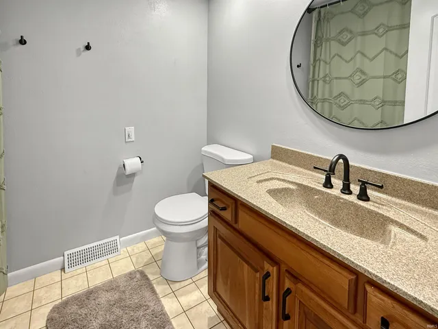 $322,000 | 1300 Worrell Drive, Jasper, IN 47546