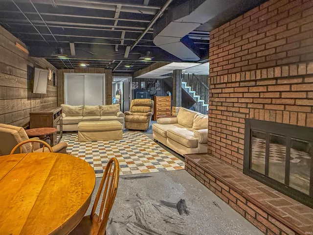 $322,000 | 1300 Worrell Drive, Jasper, IN 47546