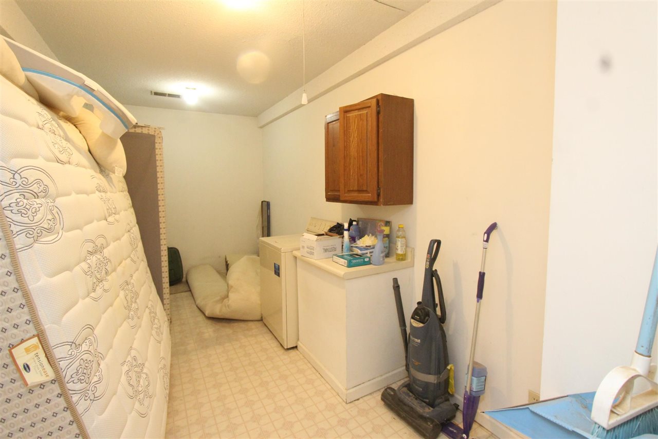812 Rock Road Memphis, TN 38122 - Photo 12 of 18 Gallery Image 12