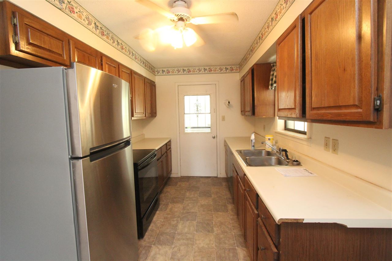 812 Rock Road Memphis, TN 38122 - Photo 6 of 18 Gallery Image 6