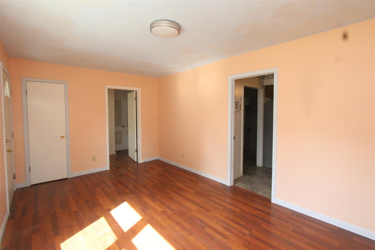 812 Rock Road Memphis, TN 38122 - Photo 9 of 18 Gallery Image 9