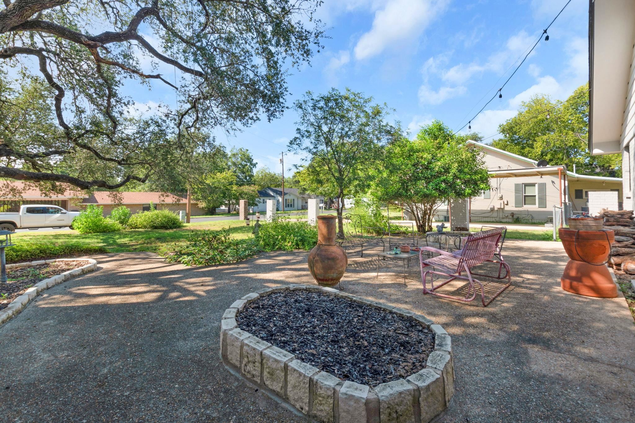 106 South Howe Street Lampasas, TX 76550 - Photo 28 of 29 a view of a backyard with a patio