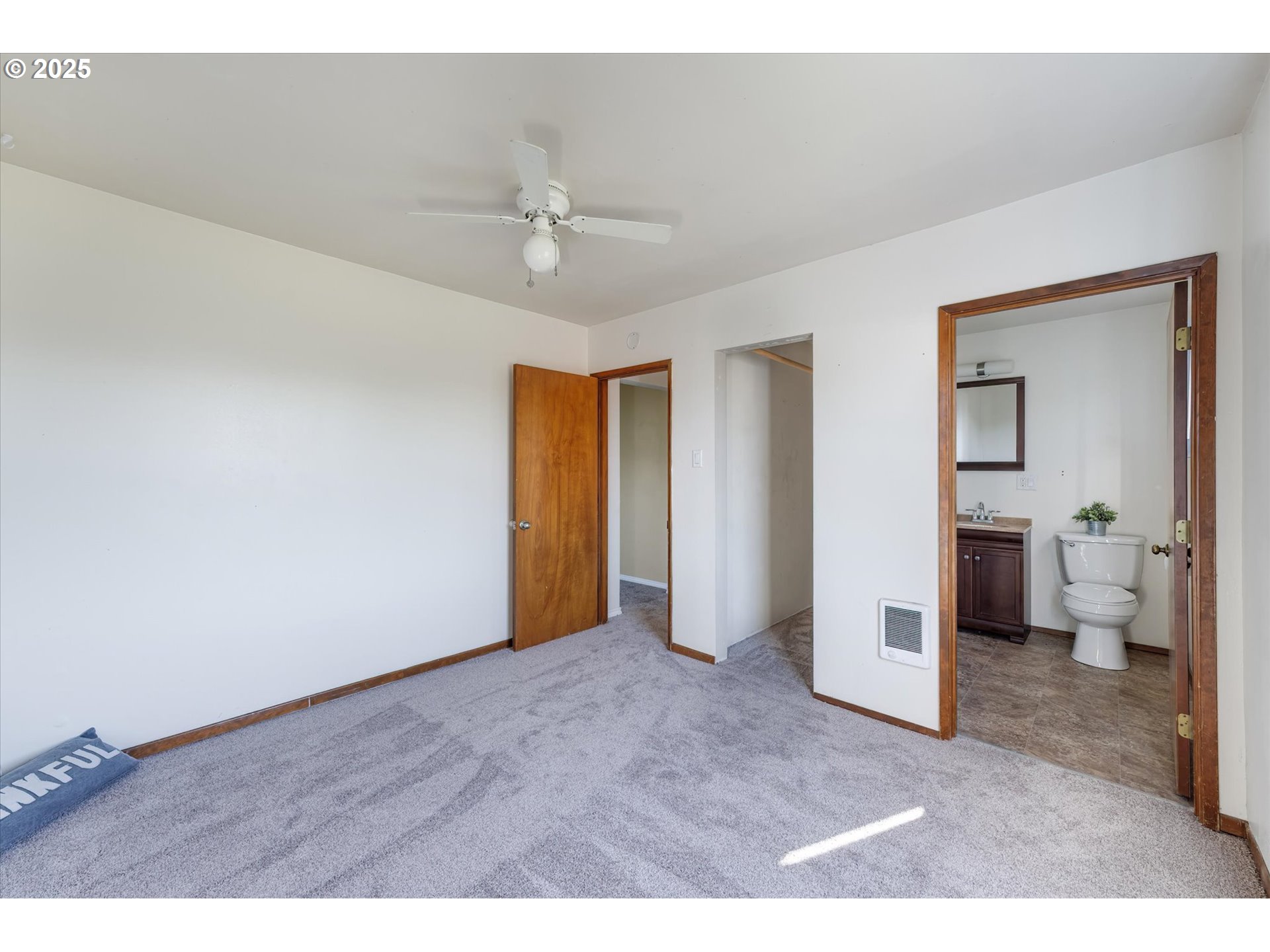 3102 Columbia Heights Road Longview, WA 98632 - Photo 15 of 40 Gallery Image 15