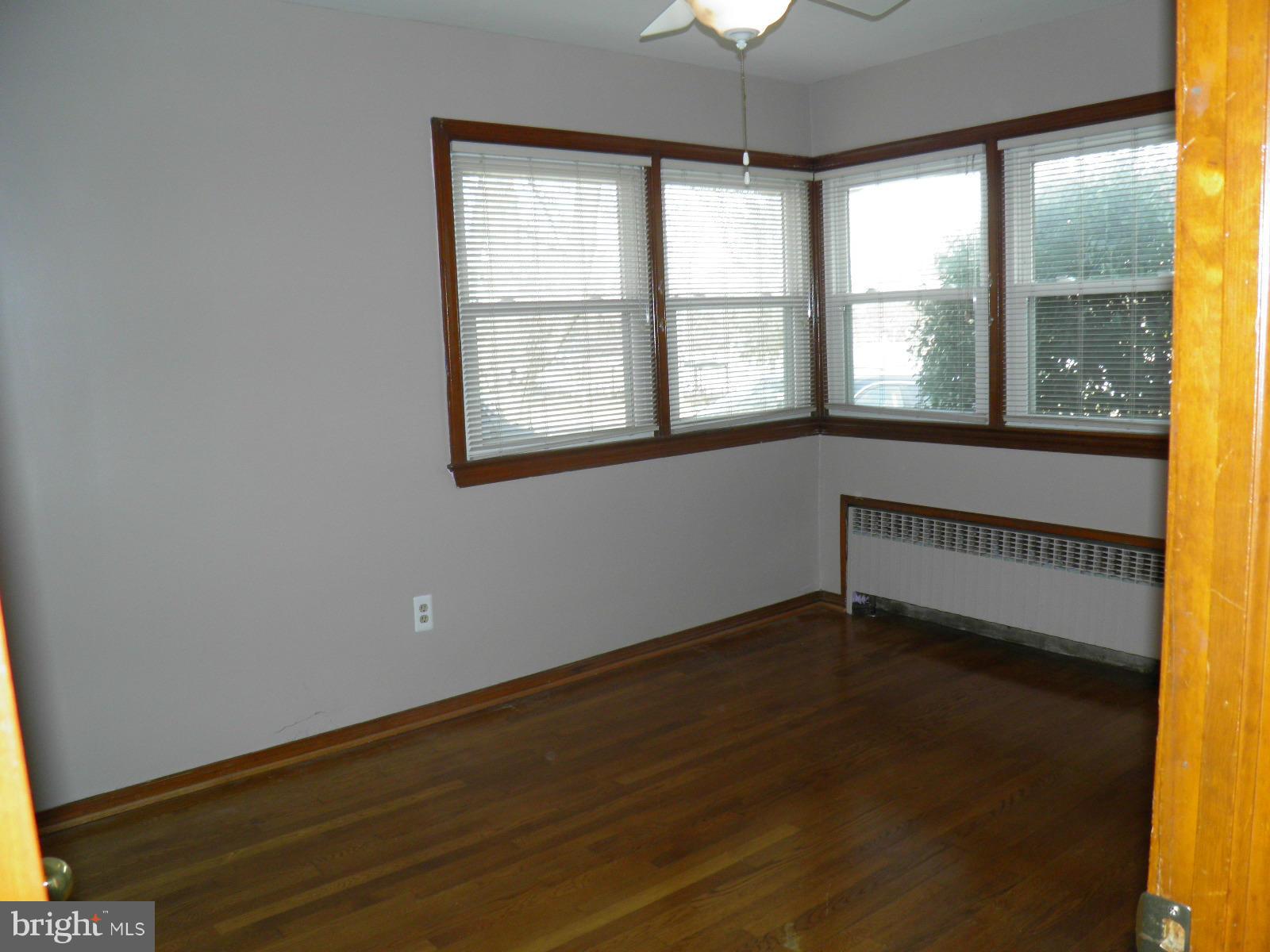 2106 Forest Glen Road Silver Spring, MD 20910 - Photo 7 of 18 Bedroom