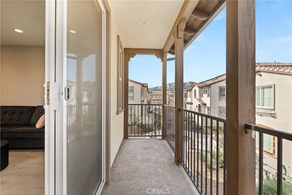 $3,000 | 31305 Via Nubes, Temecula, CA 92592