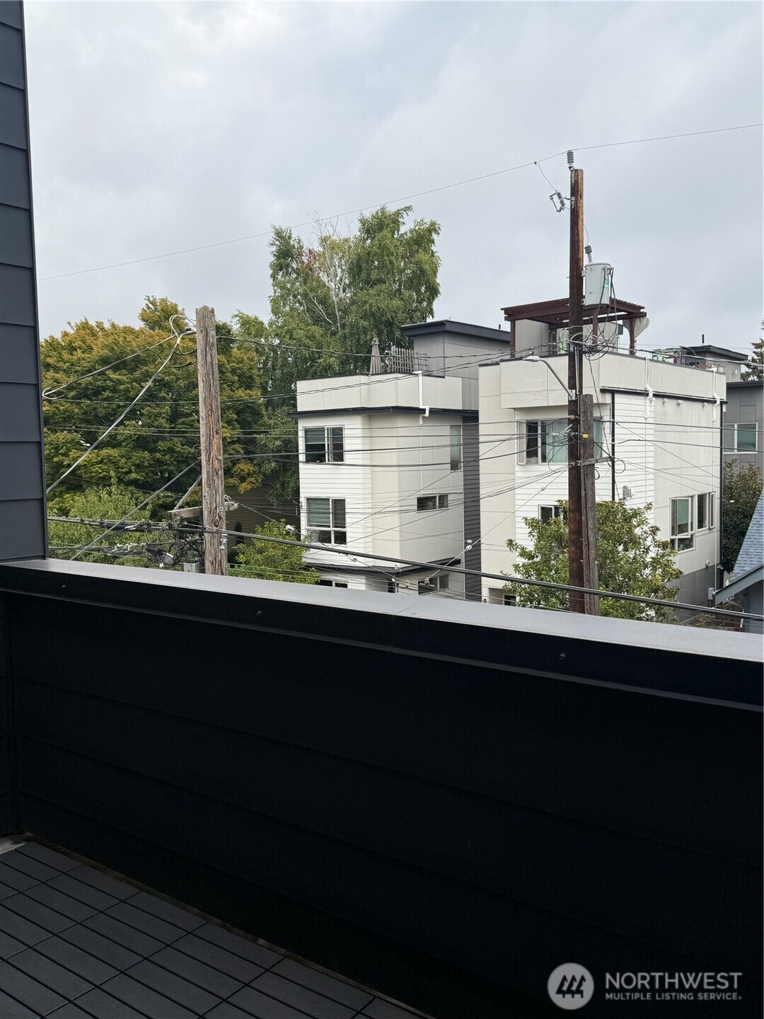 817 24th Avenue South, Unit B Seattle, WA 98144 - Photo 18 of 33 a front view of a house with a yard