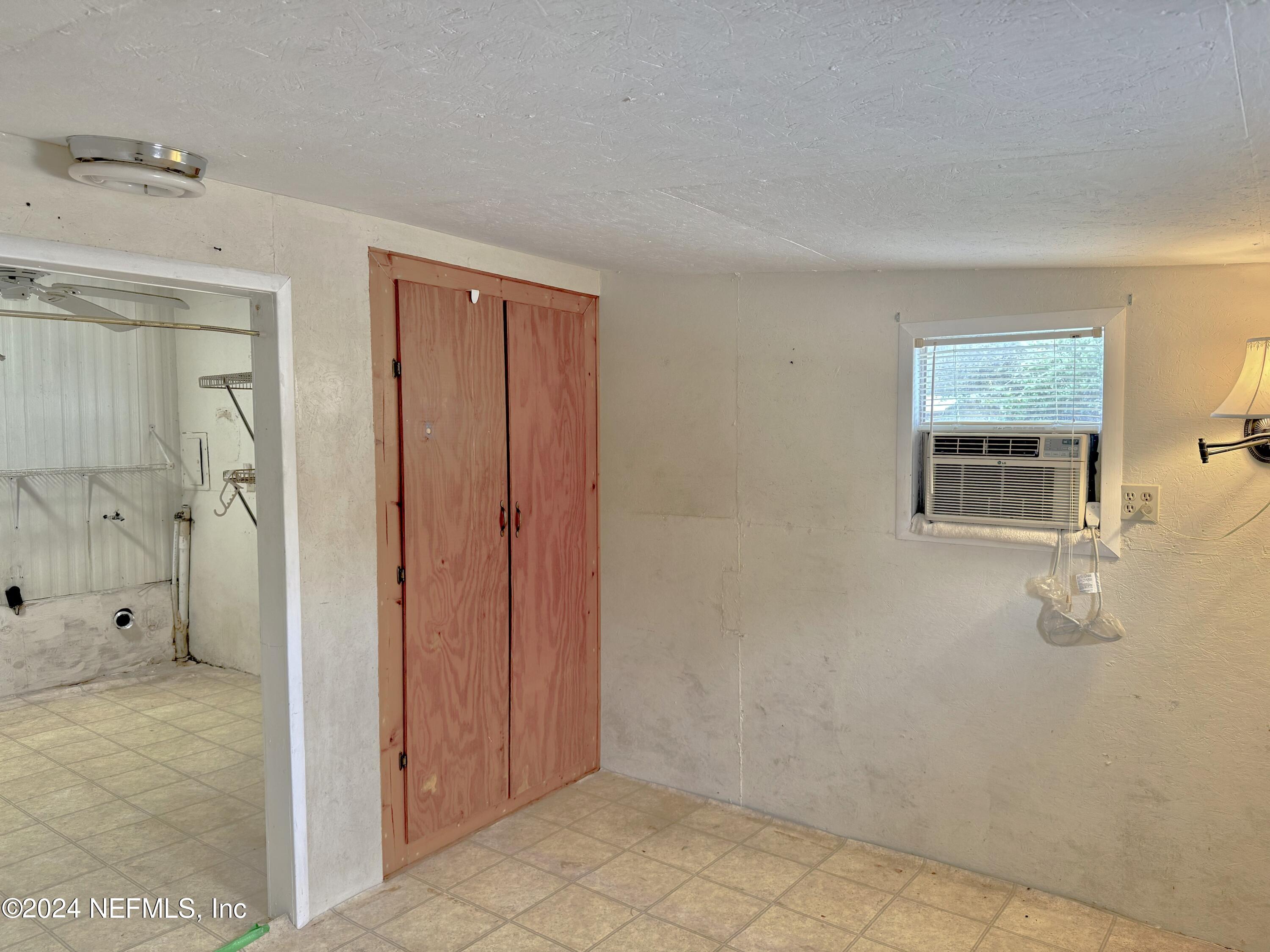 779 Ridgeline Road Satsuma, FL 32189 - Photo 24 of 43 Storage Area