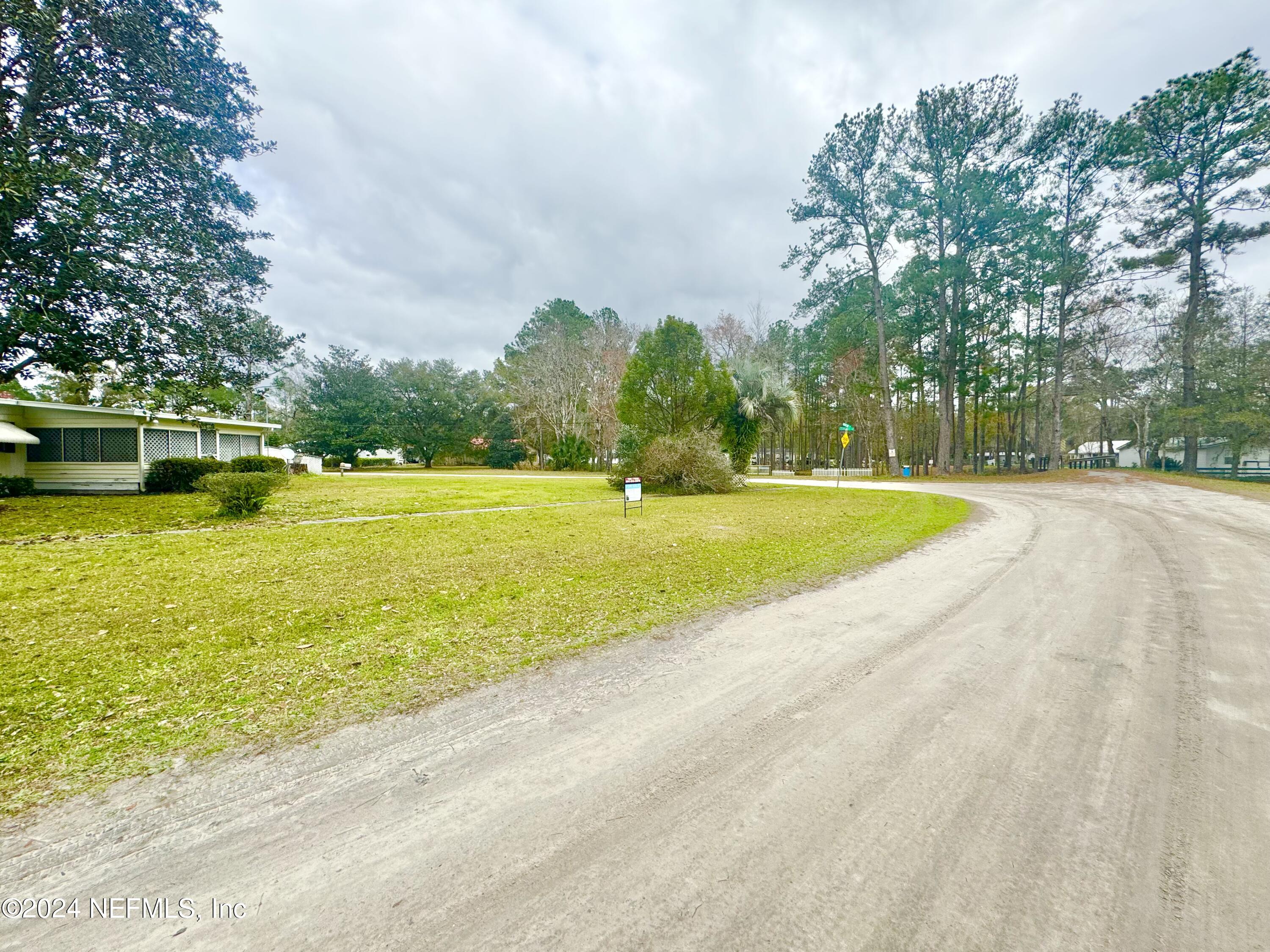 779 Ridgeline Road Satsuma, FL 32189 - Photo 35 of 43 Property View from Road