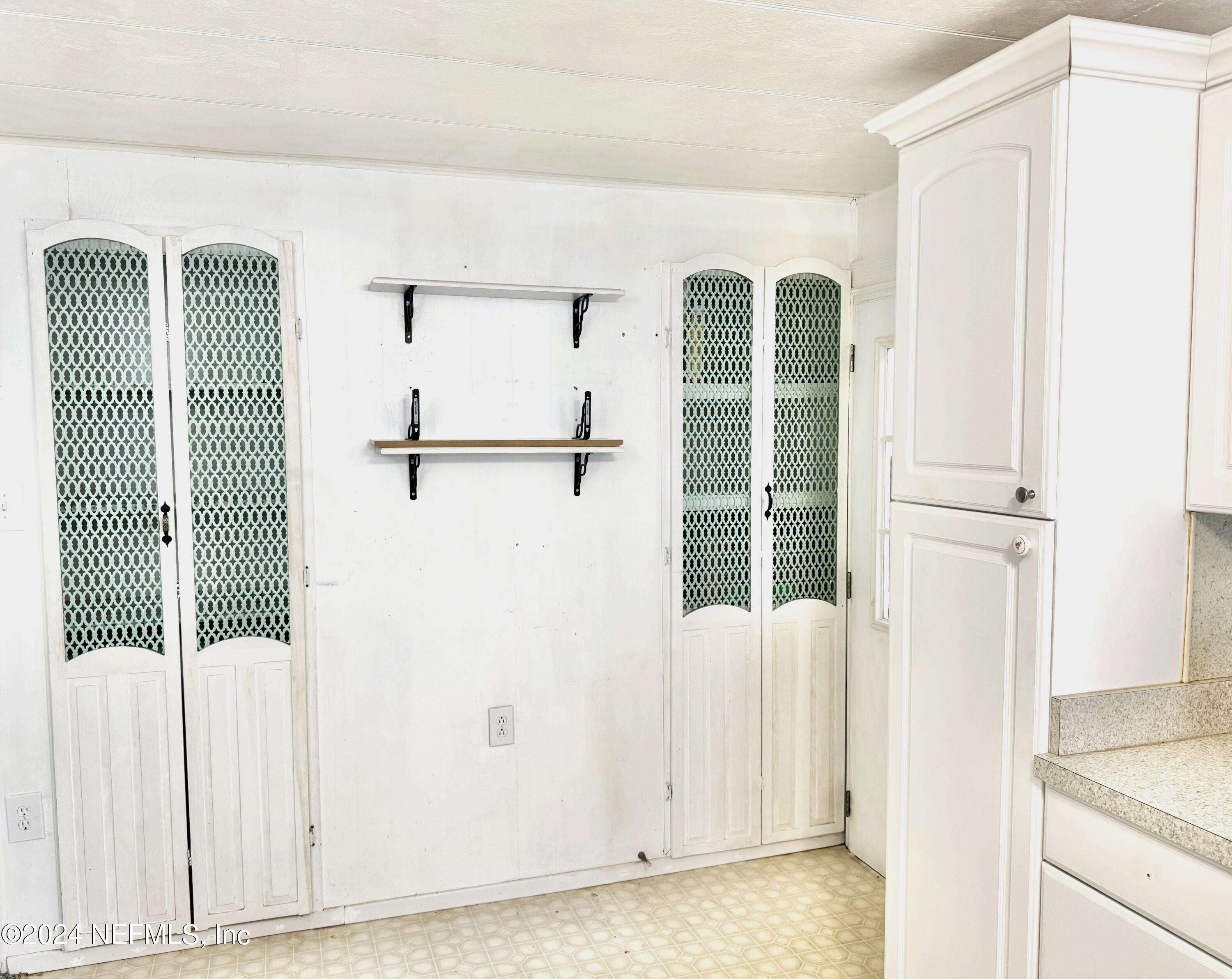 779 Ridgeline Road Satsuma, FL 32189 - Photo 9 of 43 Kitchen View 3