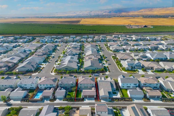 $999,888 | 2659 Cordelia Lane, Tracy, CA 95377