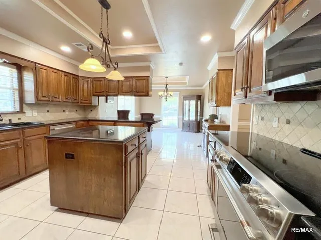 $2,500 | 115 Dover Court, Bossier City, LA 71111