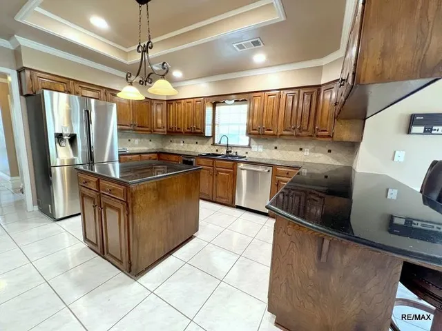 $2,500 | 115 Dover Court, Bossier City, LA 71111