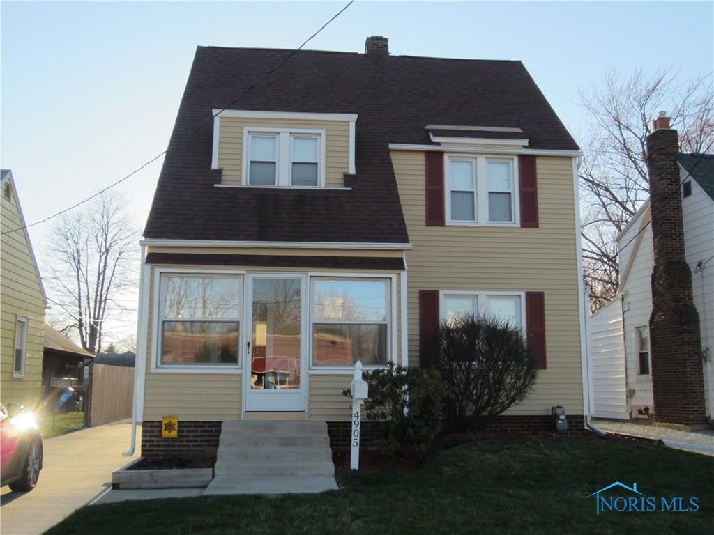4905 Douglas Road Toledo, OH 43613 - Photo 1 of 29 Gallery Image 1