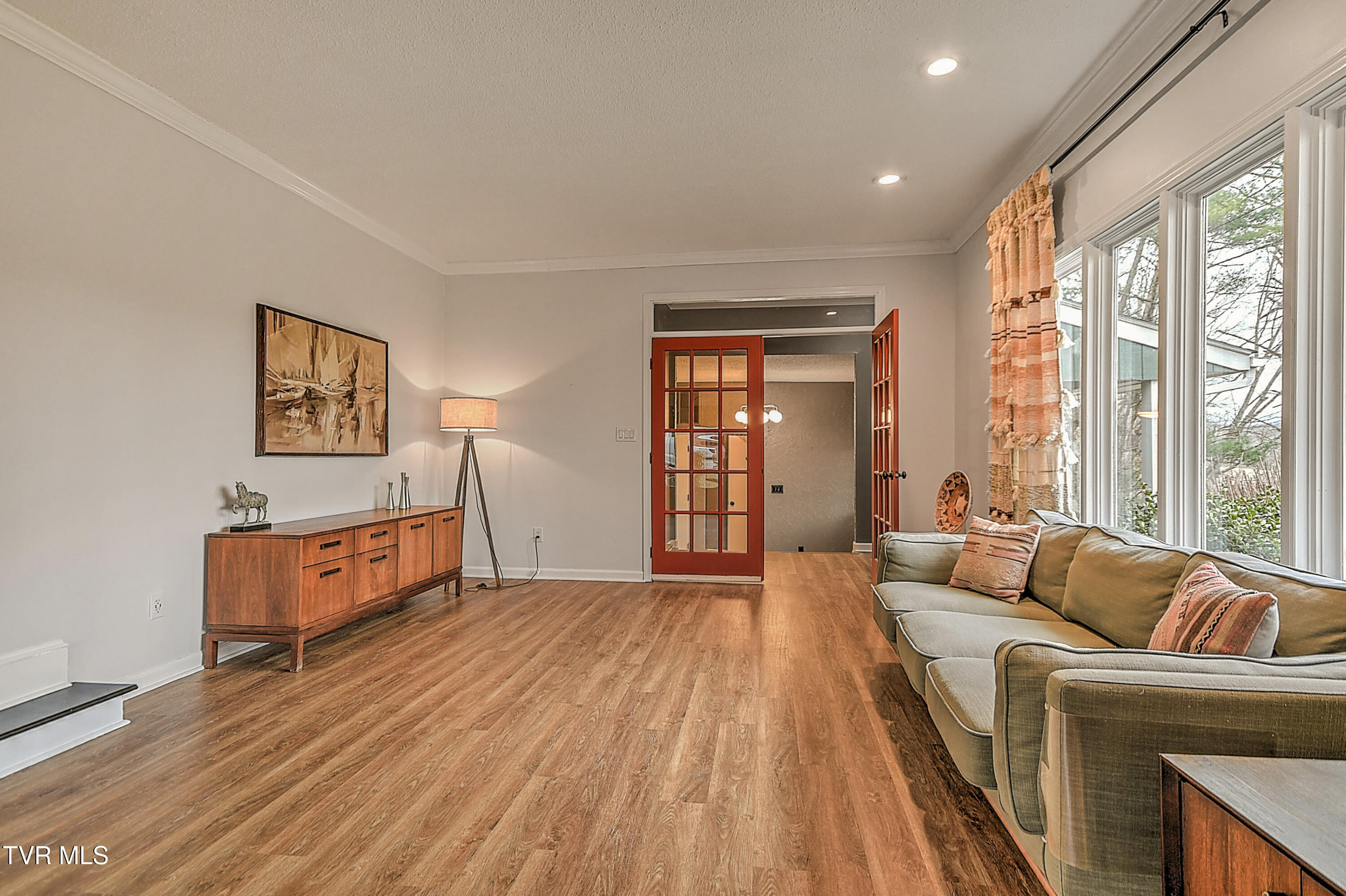 149 Kingsbridge Bristol, TN 37620 - Photo 12 of 61 149 Kingsbridge DOM-11