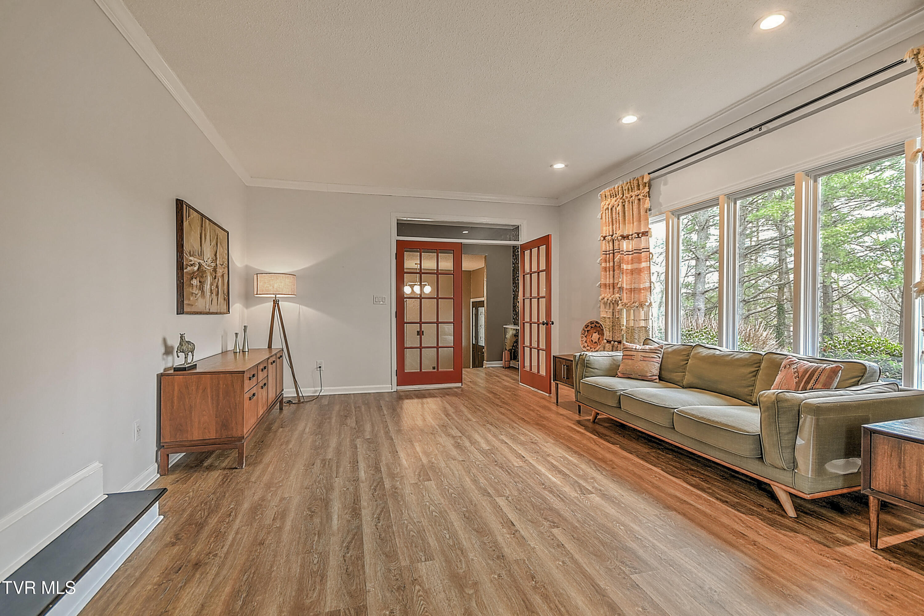 149 Kingsbridge Bristol, TN 37620 - Photo 14 of 61 149 Kingsbridge DOM-13