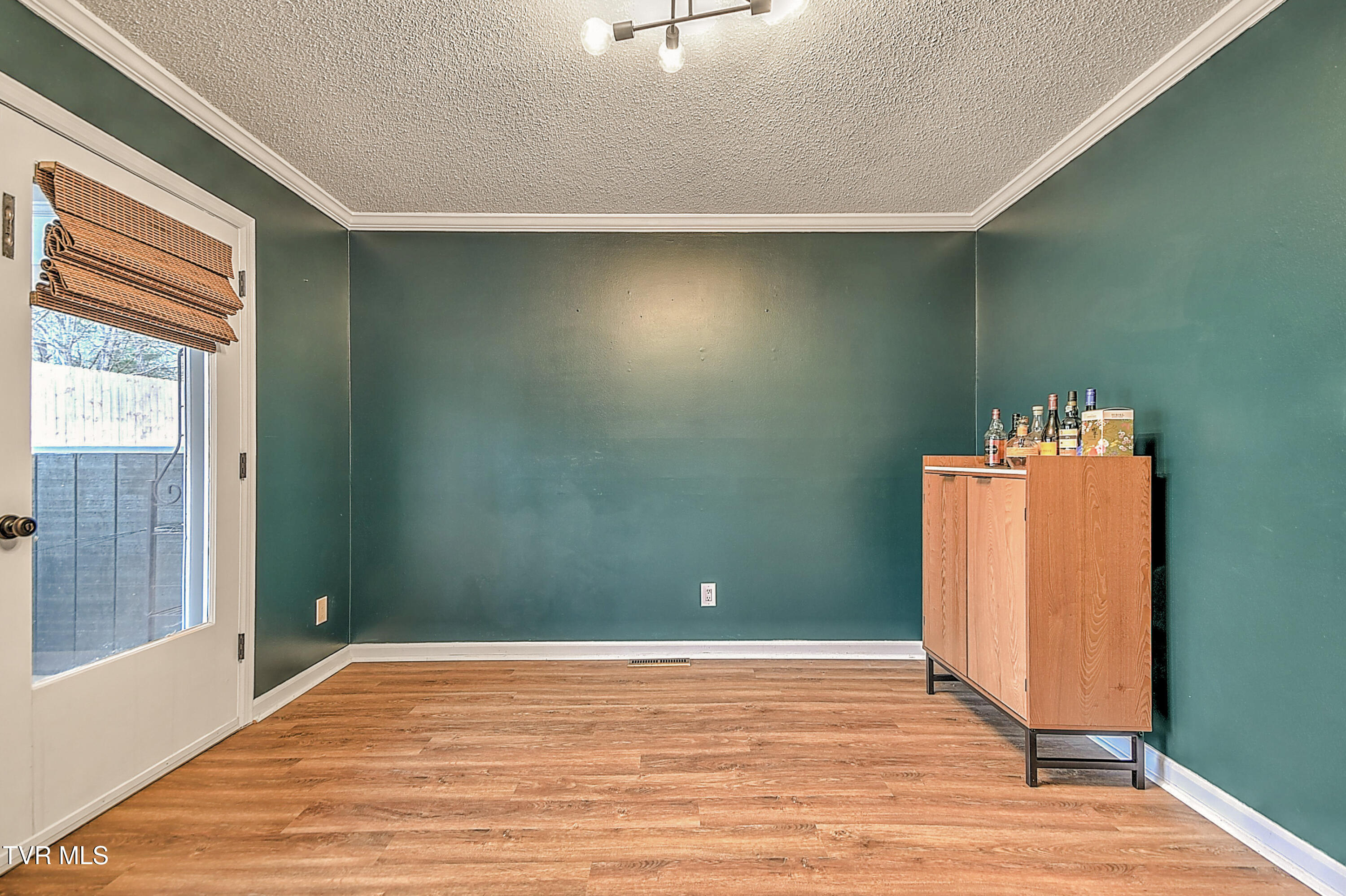 149 Kingsbridge Bristol, TN 37620 - Photo 15 of 61 149 Kingsbridge DOM-14