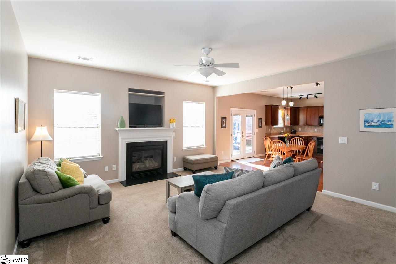 302 Ridgebrook Way Greenville, SC 29605 - Photo 11 of 34 Gallery Image 11
