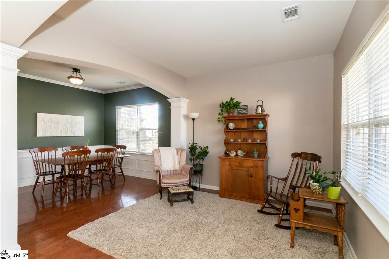 302 Ridgebrook Way Greenville, SC 29605 - Photo 6 of 34 Gallery Image 6