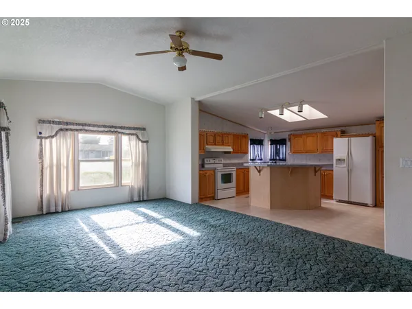 $399,900 | 30683 Spring Court, Hermiston, OR 97838