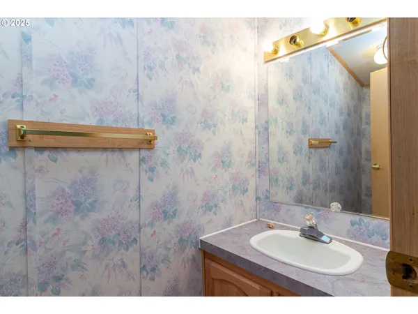 $399,900 | 30683 Spring Court, Hermiston, OR 97838