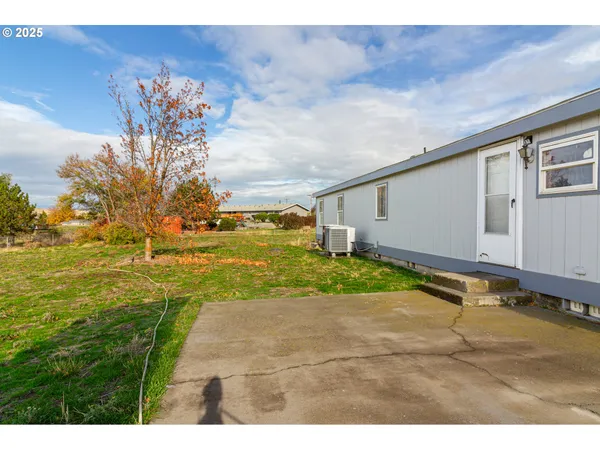 $399,900 | 30683 Spring Court, Hermiston, OR 97838
