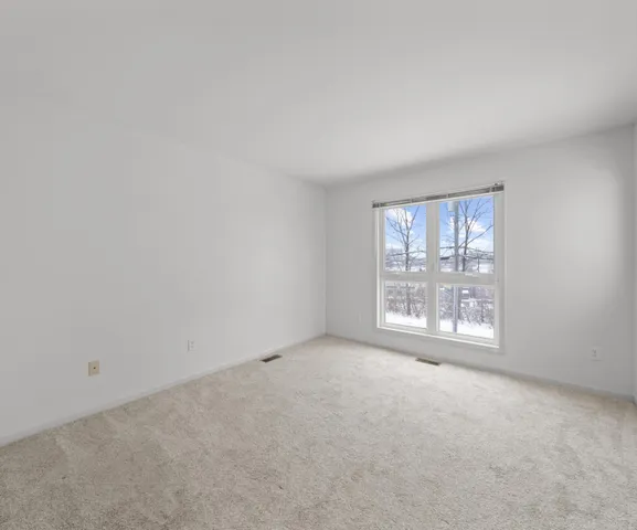 $3,200 | 905 Wildt Street, Ann Arbor, MI 48103