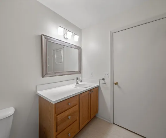 $3,200 | 905 Wildt Street, Ann Arbor, MI 48103