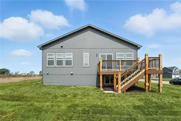 $420,495 | 10632 North Jarboe Street, Kansas City, MO 64155