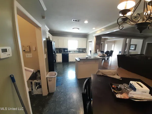 $234,000 | 133 Wildwood Boulevard, Jackson, MS 39212