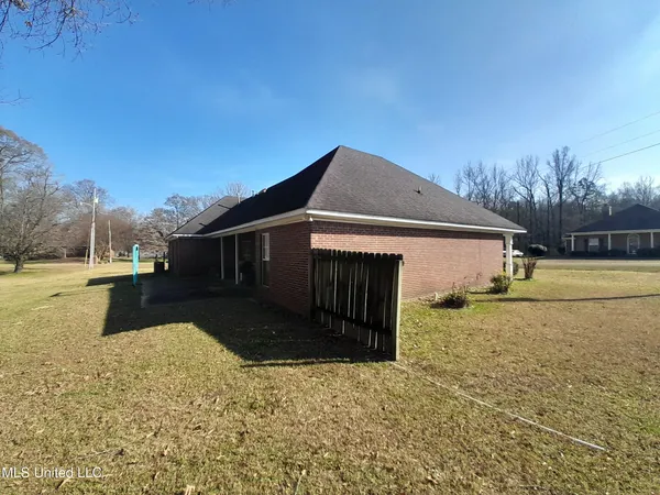 $234,000 | 133 Wildwood Boulevard, Jackson, MS 39212