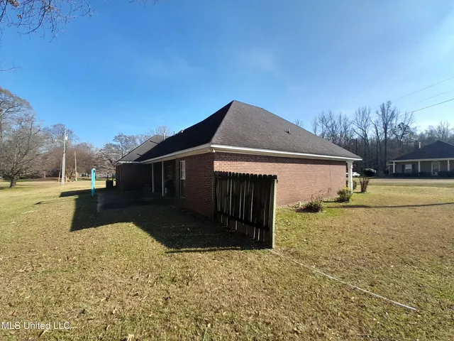 $244,900 | 133 Wildwood Boulevard, Jackson, MS 39212