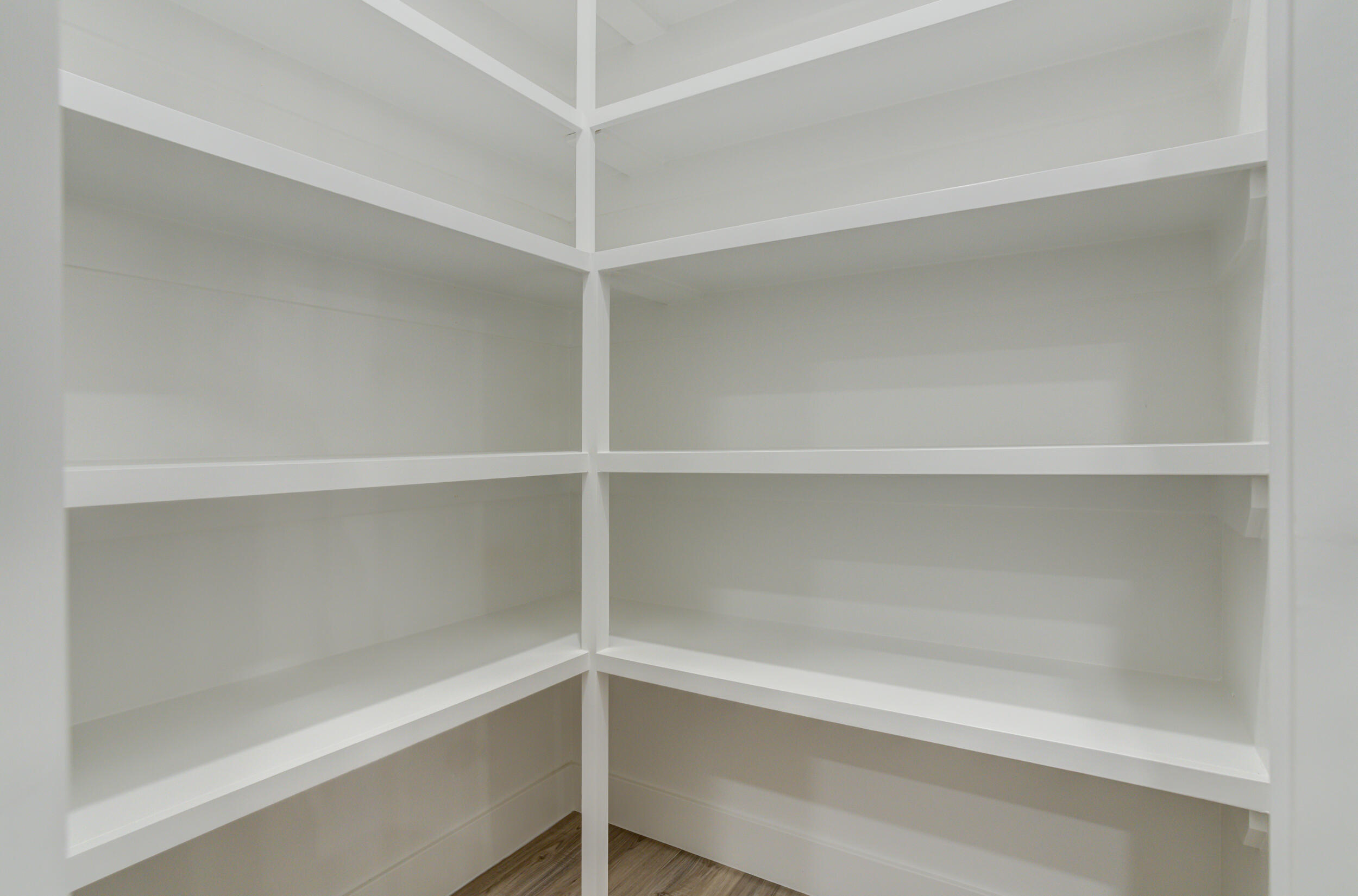 5808 Viola Avenue Lubbock, TX 79407 - Photo 21 of 60 a close up view of closet