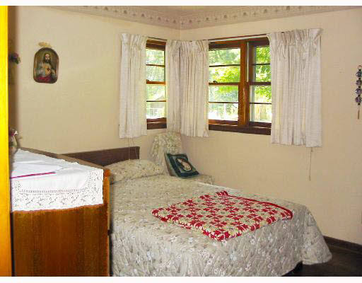 55075 Country Club Road South Bend, IN 46628 - Photo 6 of 8 Gallery Image 6