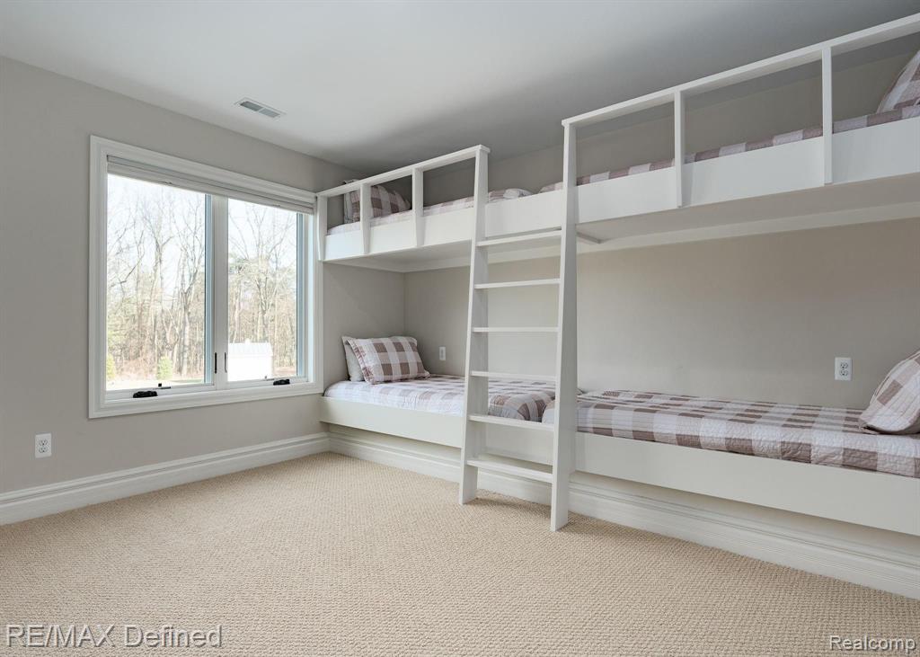 5515 Orion Road Rochester, MI 48306 - Photo 47 of 68